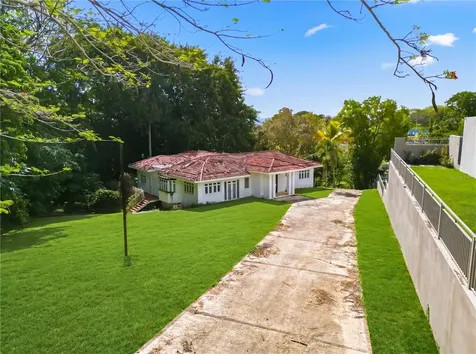 7 Vanda Guaynabo PR 00966