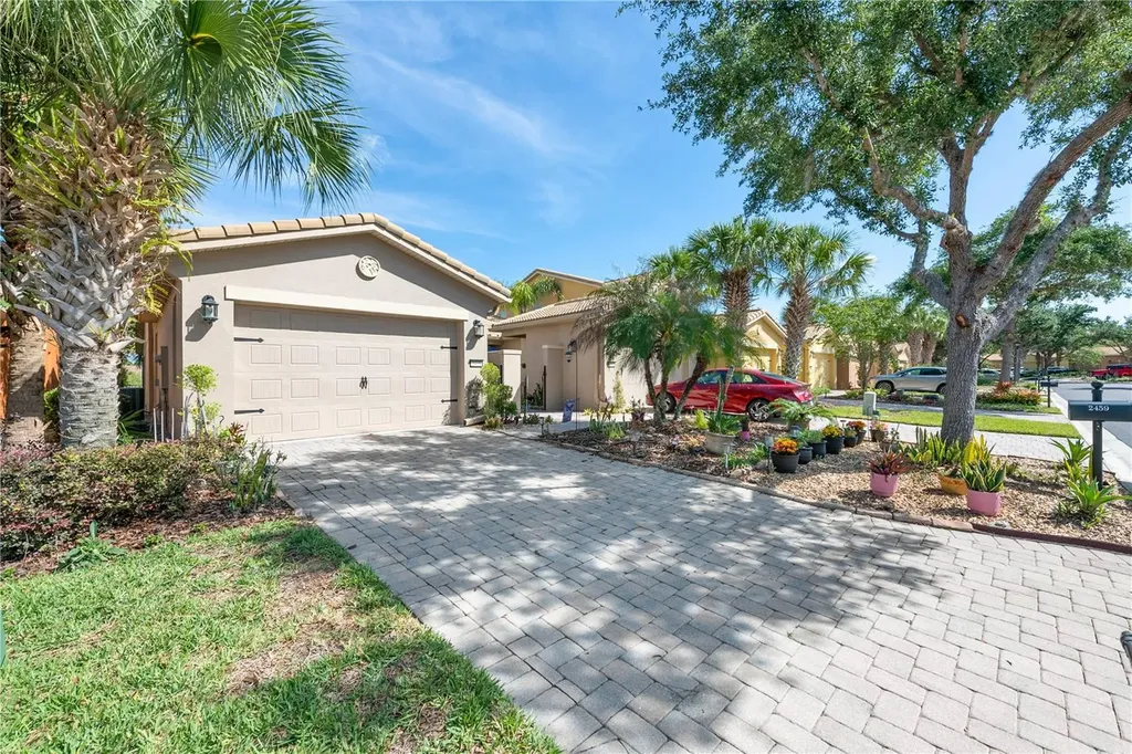 2459 Palm Tree Drive Kissimmee FL 34759