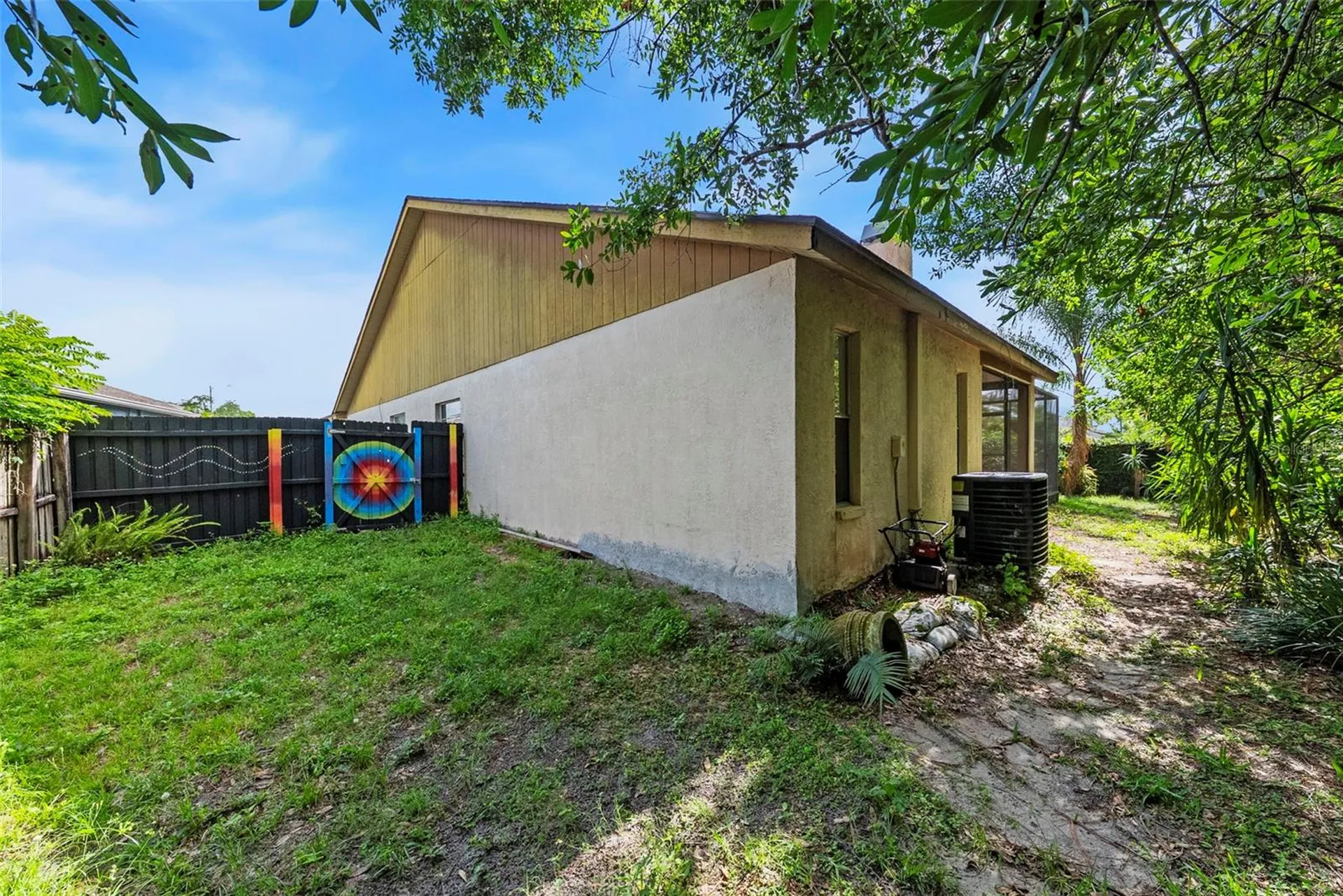 8601 Twin Farms Place Tampa FL 33635