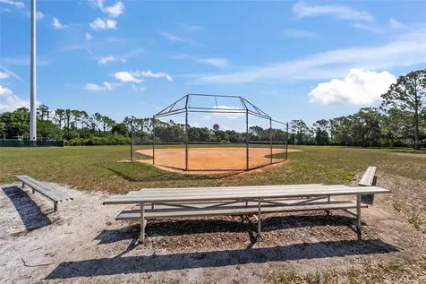 8601 Twin Farms Place Tampa FL 33635