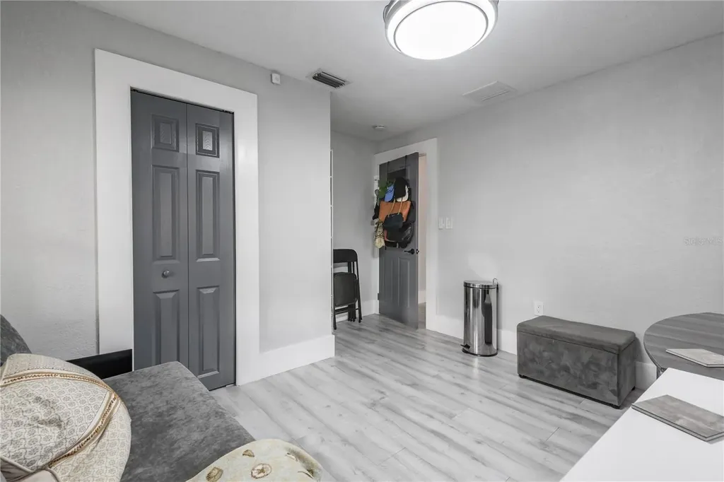806 E Hamilton Avenue Tampa FL 33604