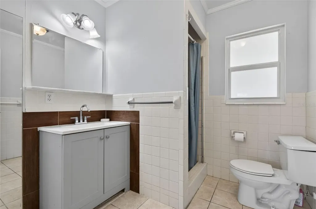 106 W North Branch Road Ruskin FL 33570