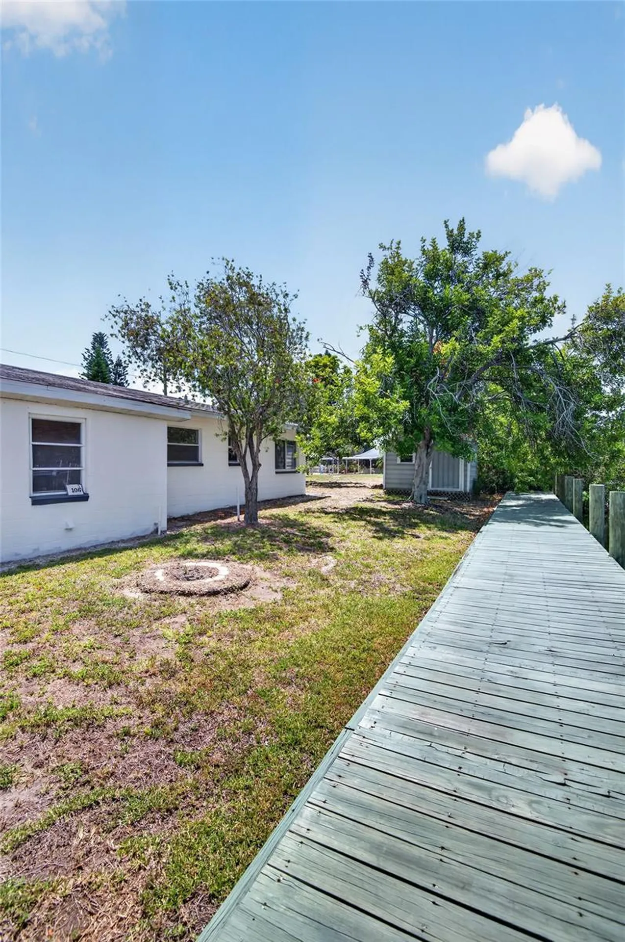 106 W North Branch Road Ruskin FL 33570