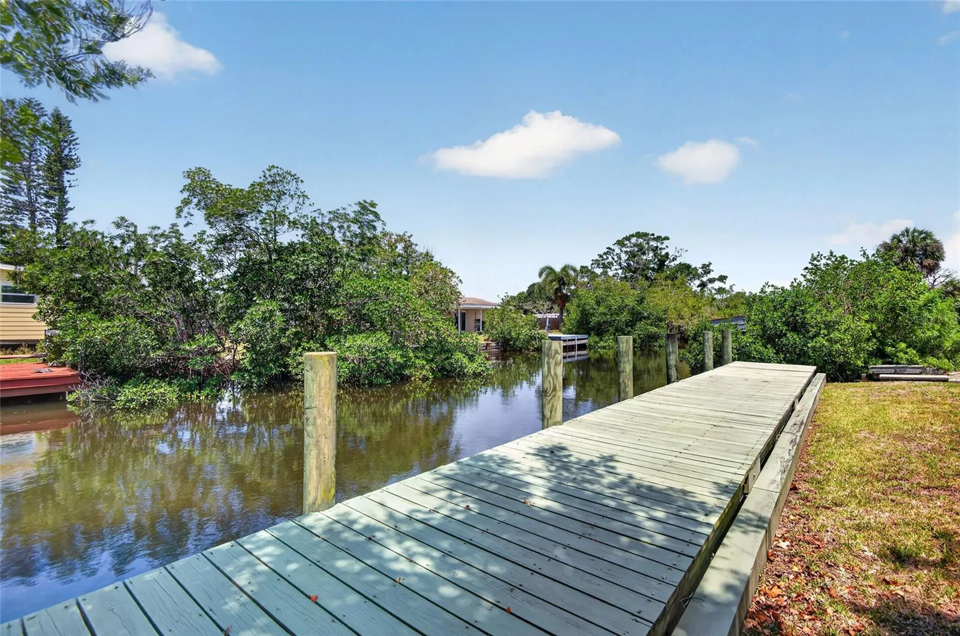 106 W North Branch Road Ruskin FL 33570