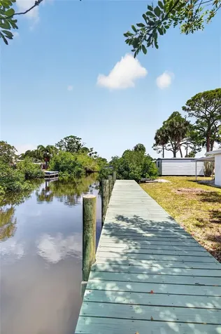 106 W North Branch Road Ruskin FL 33570