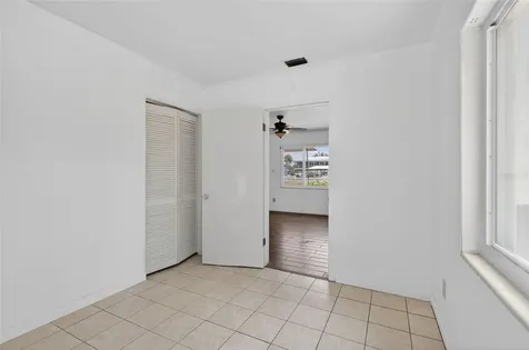 106 W North Branch Road Ruskin FL 33570