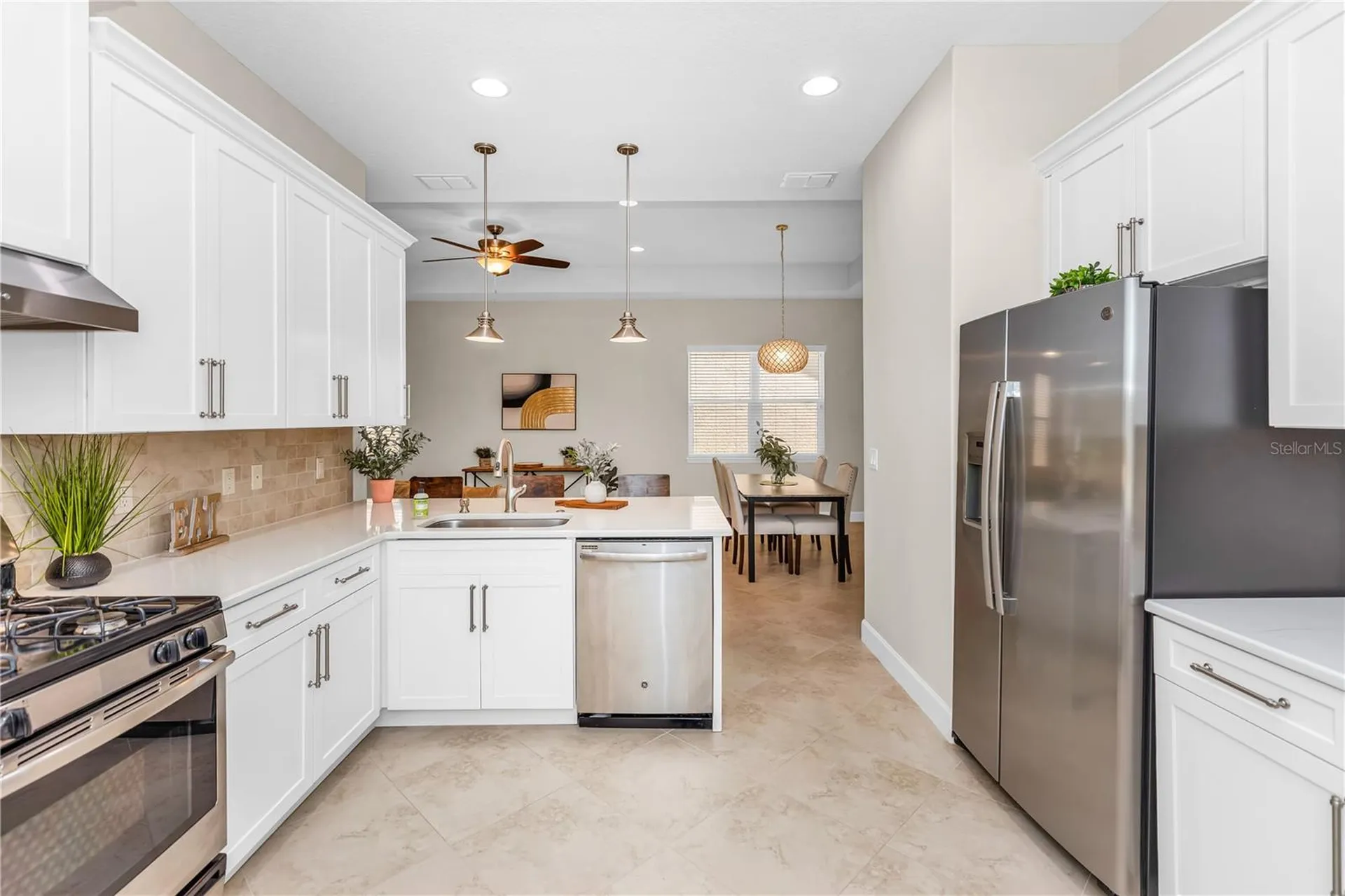 1682 Victoria Gardens Drive Deland FL 32724