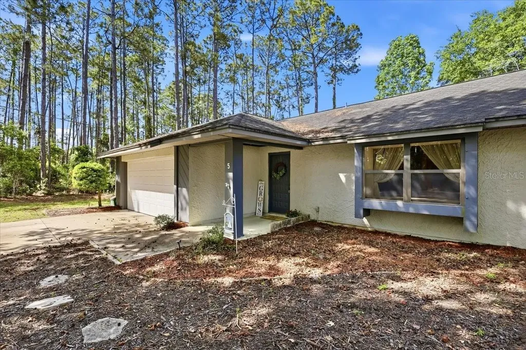 5 Largo Place Palm Coast FL 32137