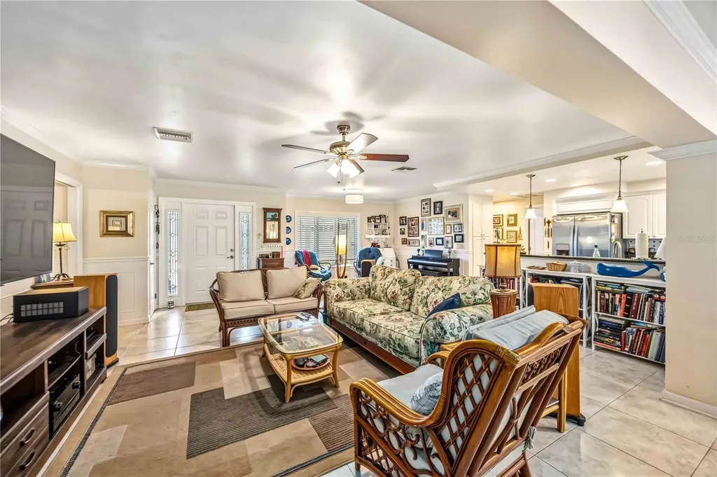 816 S Gondola Drive Venice FL 34293