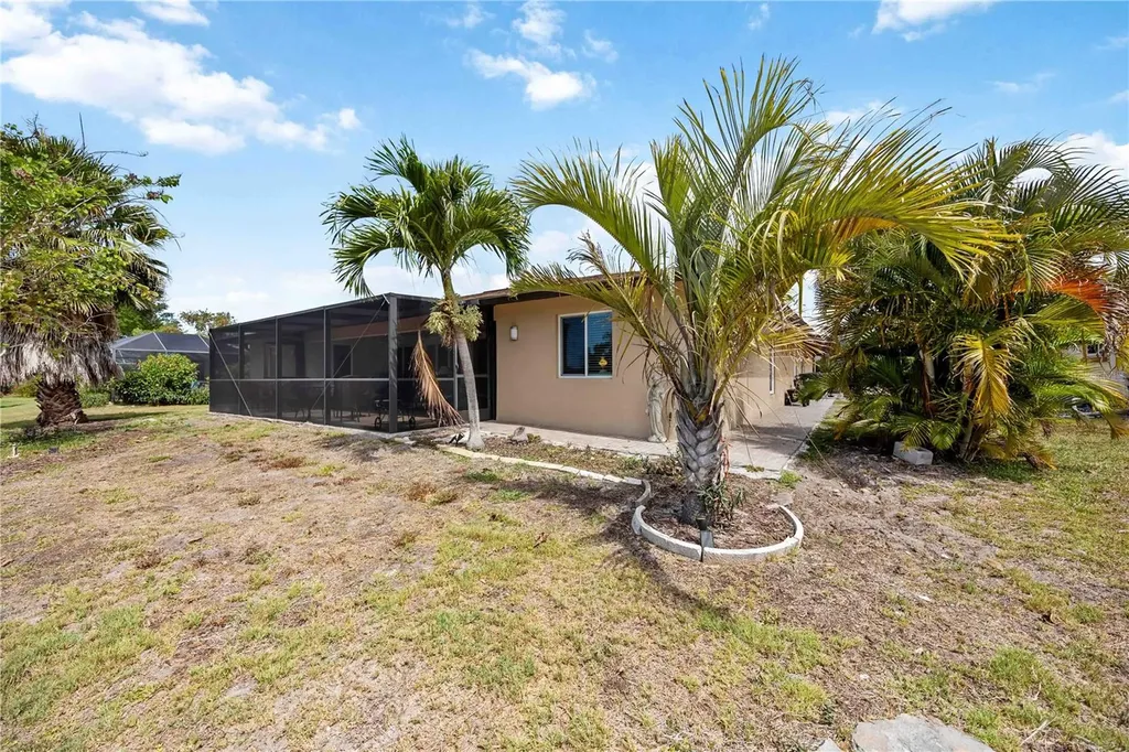 816 S Gondola Drive Venice FL 34293
