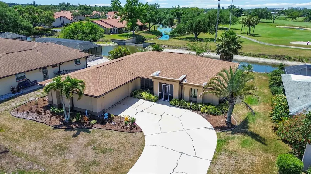 816 S Gondola Drive Venice FL 34293