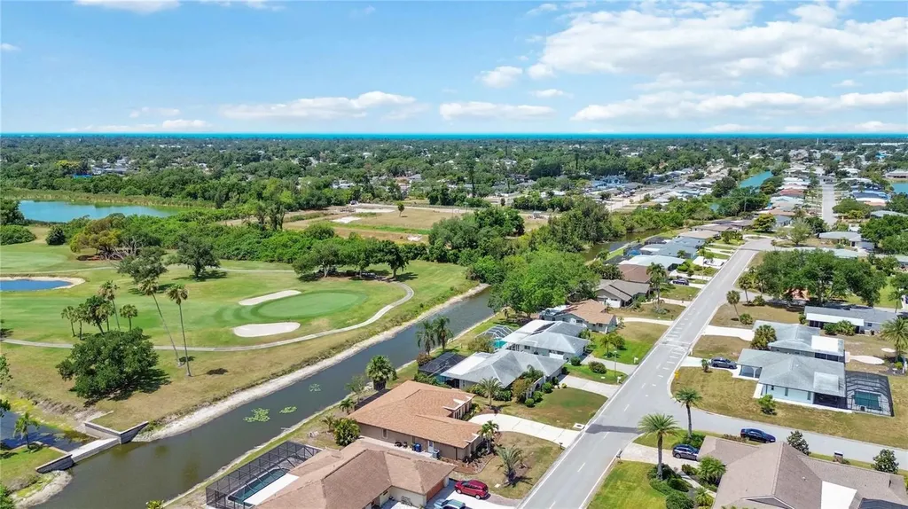 816 S Gondola Drive Venice FL 34293