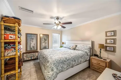 816 S Gondola Drive Venice FL 34293