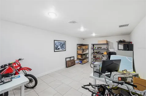 6945 SE 221st Street Hawthorne FL 32640