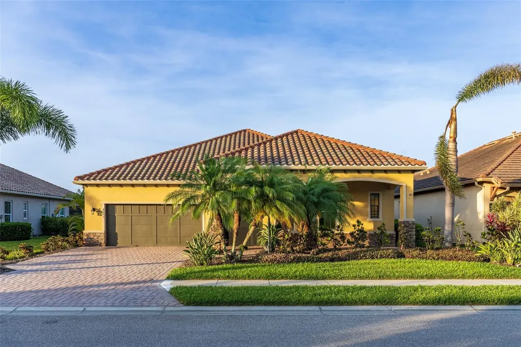 4703 Tobermory Way Bradenton FL 34211