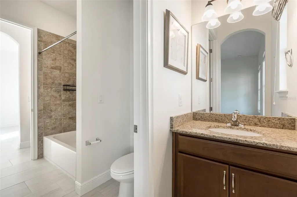 4703 Tobermory Way Bradenton FL 34211