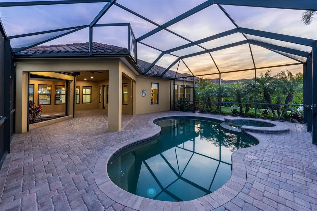 4703 Tobermory Way Bradenton FL 34211