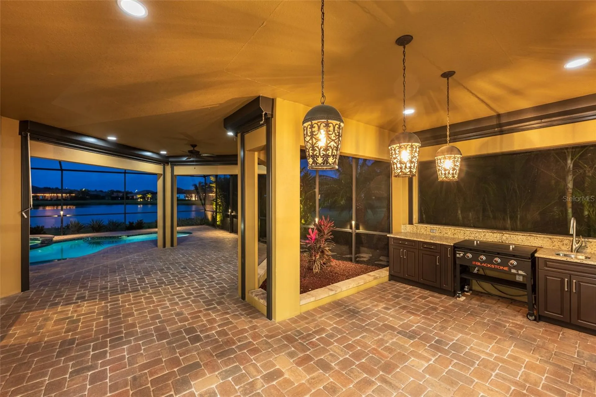 4703 Tobermory Way Bradenton FL 34211