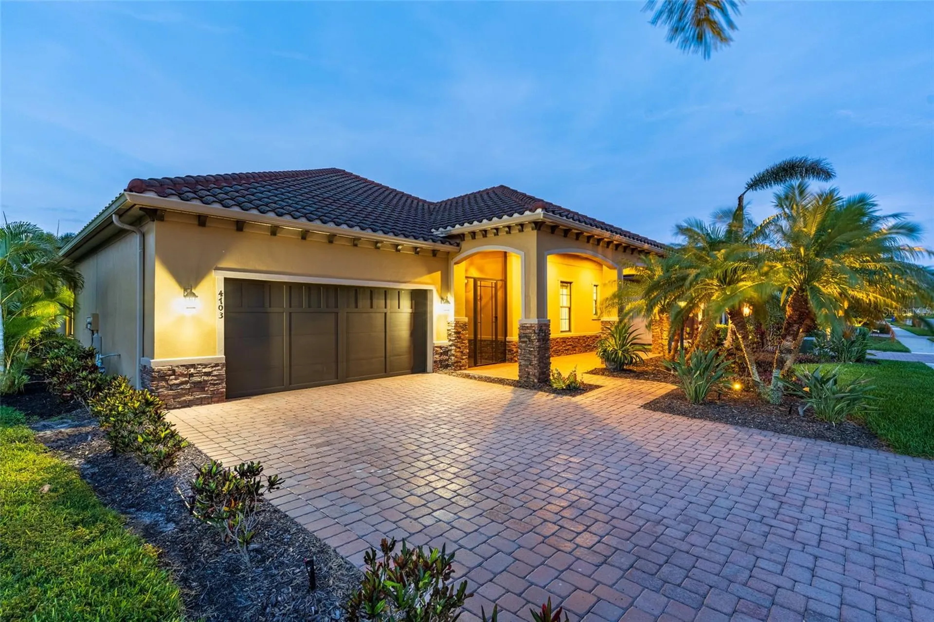 4703 Tobermory Way Bradenton FL 34211