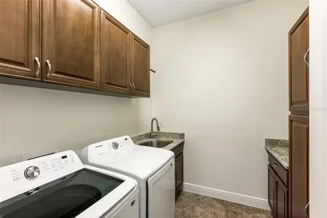 4703 Tobermory Way Bradenton FL 34211
