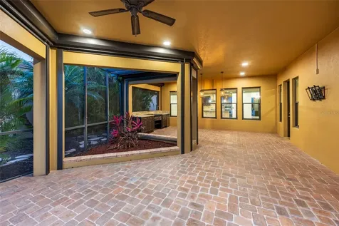 4703 Tobermory Way Bradenton FL 34211