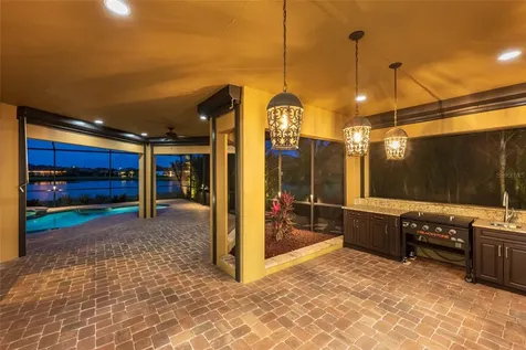 4703 Tobermory Way Bradenton FL 34211