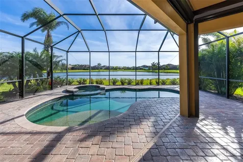 4703 Tobermory Way Bradenton FL 34211