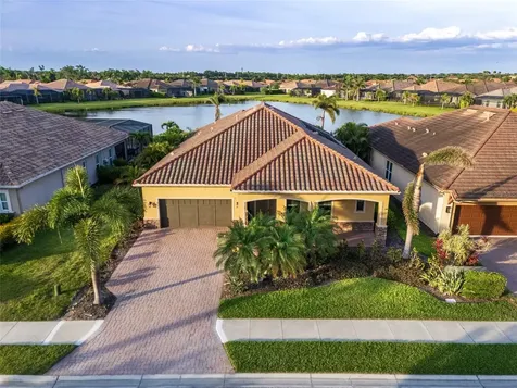 4703 Tobermory Way Bradenton FL 34211
