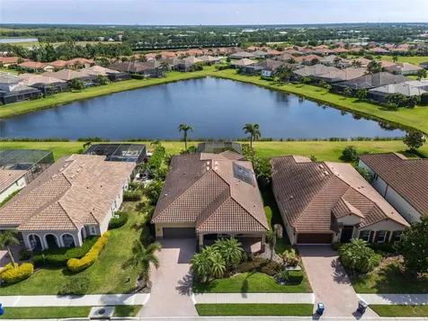 4703 Tobermory Way Bradenton FL 34211