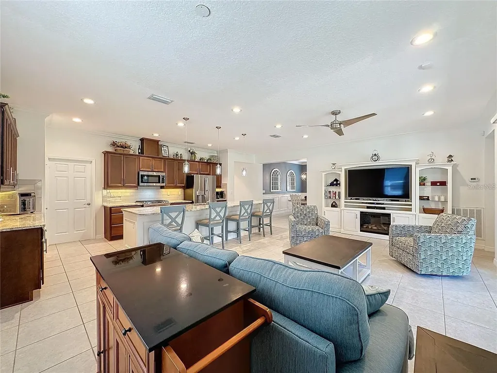 209 Silver Maple Road Groveland FL 34736