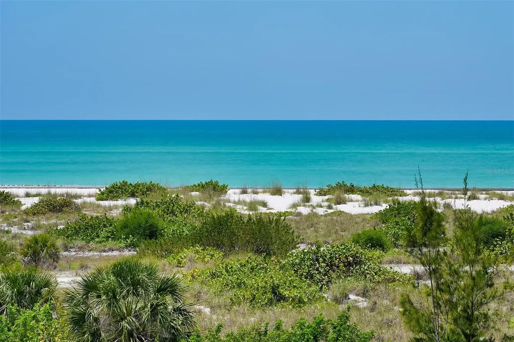 156 Emerson Drive Sarasota FL 34236