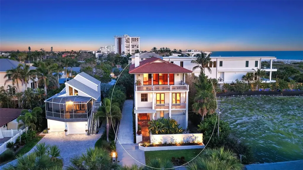 156 Emerson Drive Sarasota FL 34236