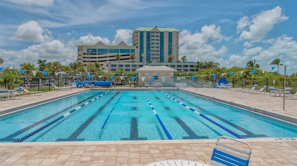 156 Emerson Drive Sarasota FL 34236