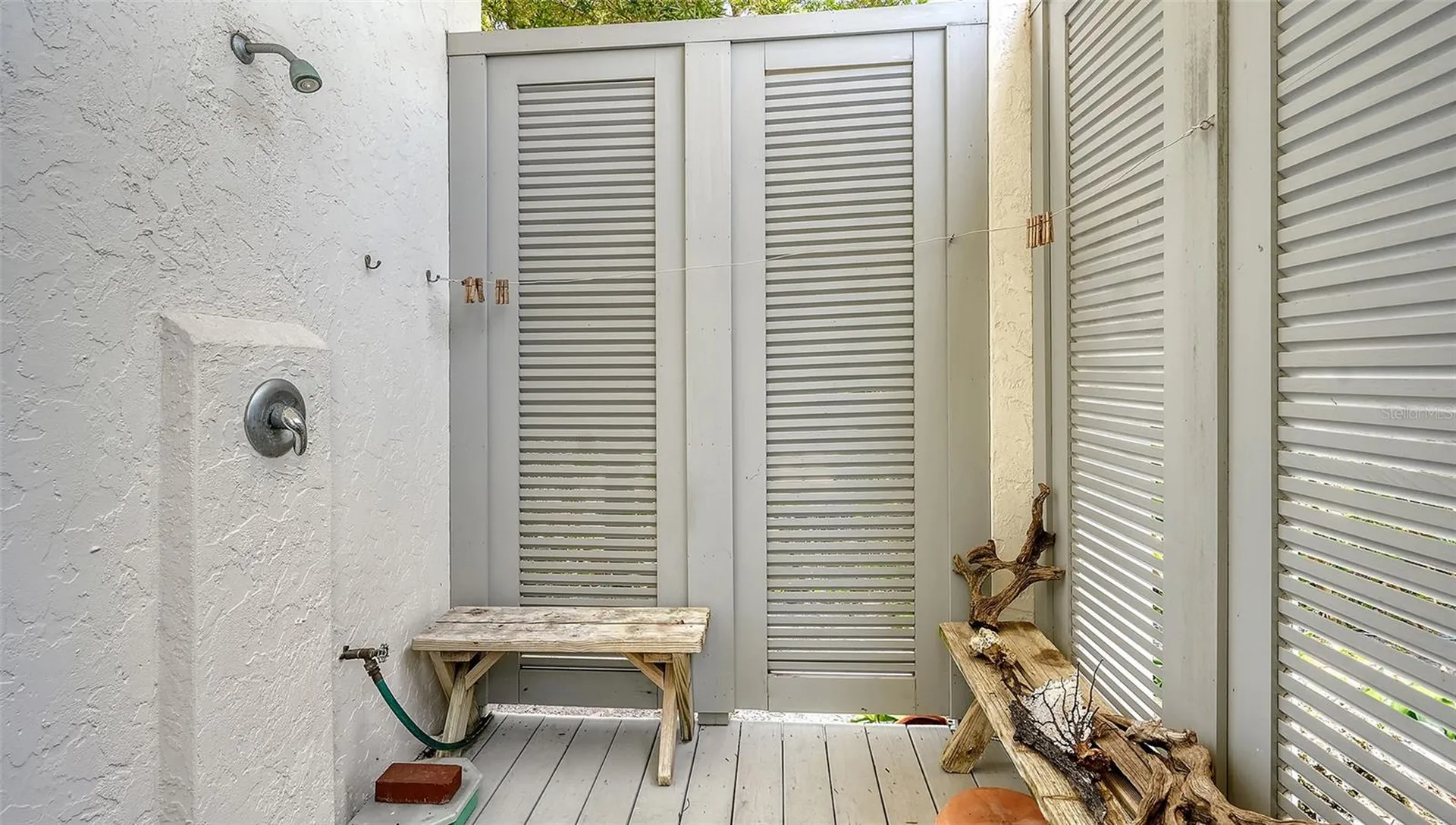 156 Emerson Drive Sarasota FL 34236