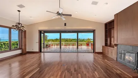 156 Emerson Drive Sarasota FL 34236