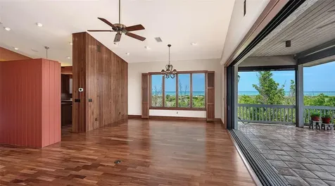 156 Emerson Drive Sarasota FL 34236