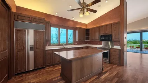 156 Emerson Drive Sarasota FL 34236