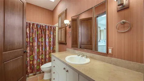 156 Emerson Drive Sarasota FL 34236