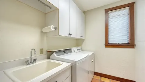 156 Emerson Drive Sarasota FL 34236
