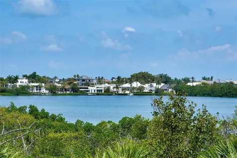 156 Emerson Drive Sarasota FL 34236