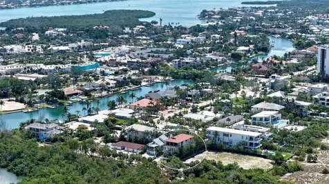 156 Emerson Drive Sarasota FL 34236