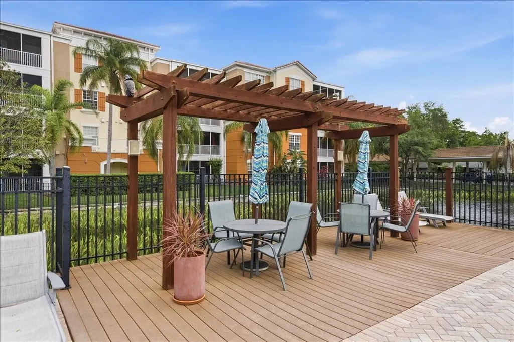 7903 Seminole Boulevard Seminole FL 33772