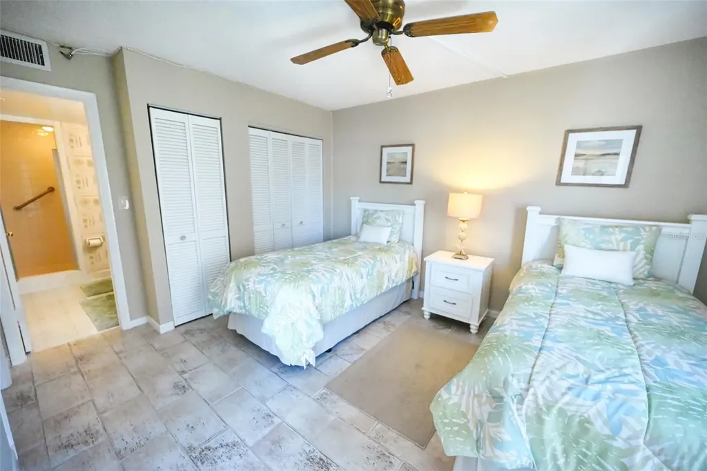 8681 Bardmoor Boulevard Seminole FL 33777