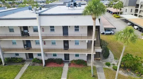 8681 Bardmoor Boulevard Seminole FL 33777