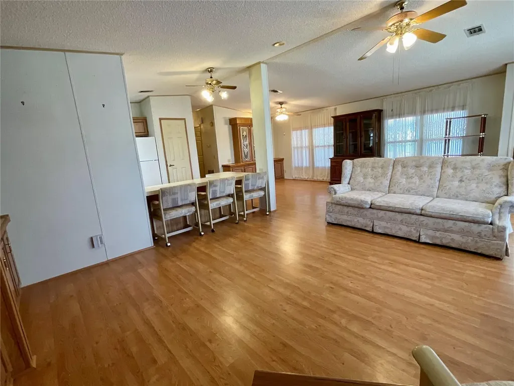 35935 Tanda Circle Zephyrhills FL 33541