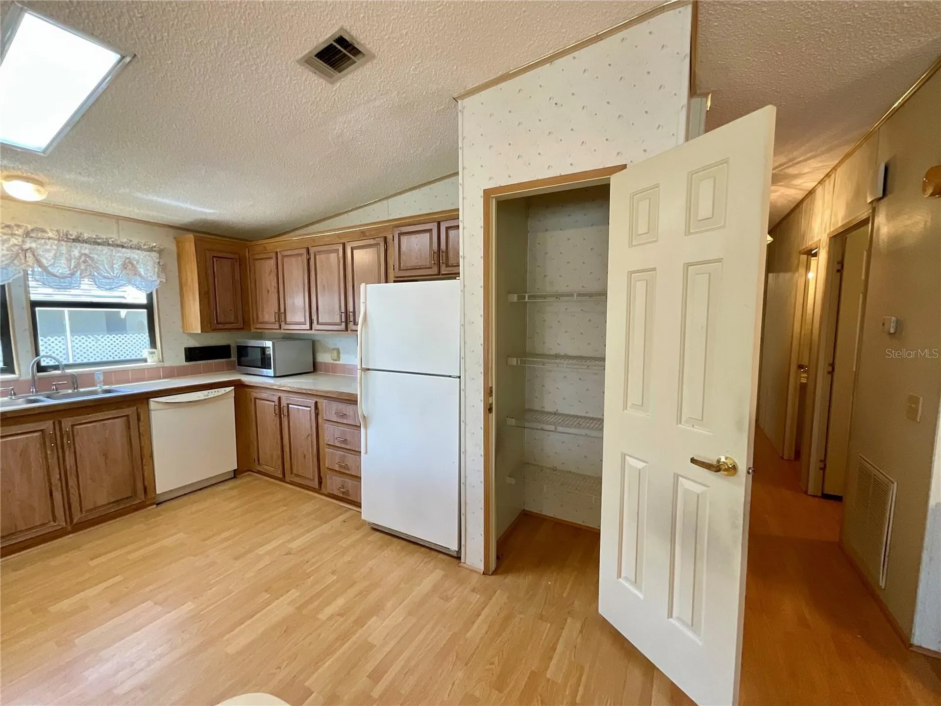 35935 Tanda Circle Zephyrhills FL 33541