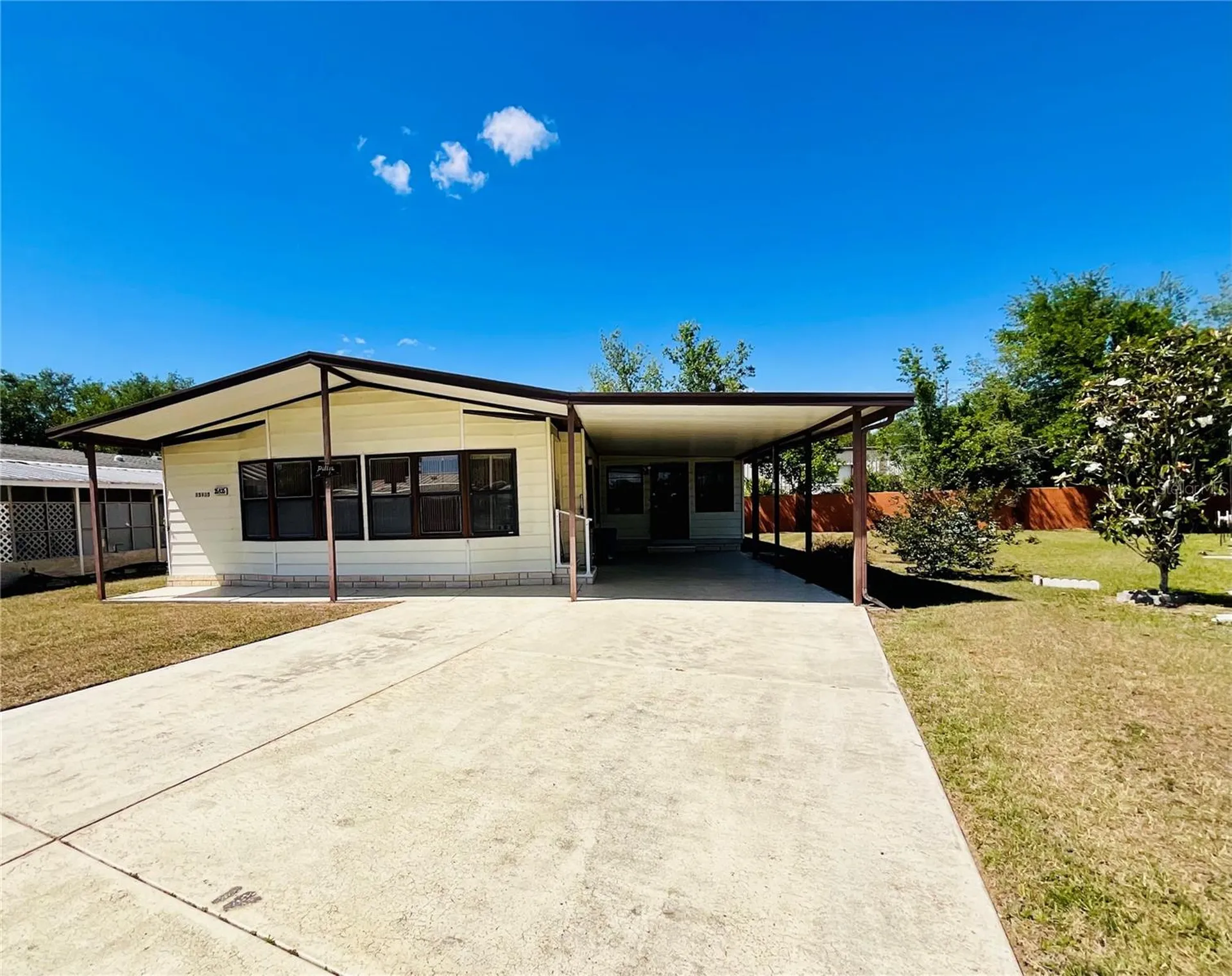 35935 Tanda Circle Zephyrhills FL 33541