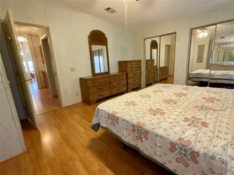 35935 Tanda Circle Zephyrhills FL 33541