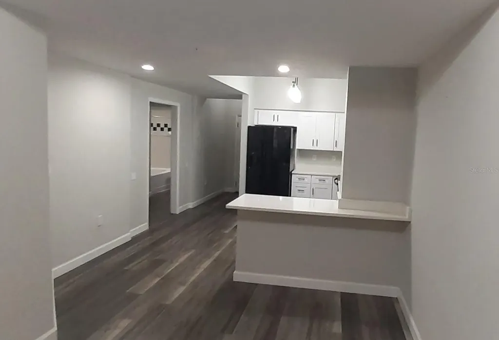 2402 W Azeele Street Tampa FL 33609