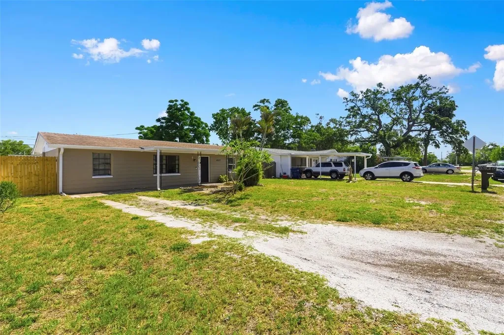 4327 Beacon Square Drive Holiday FL 34691